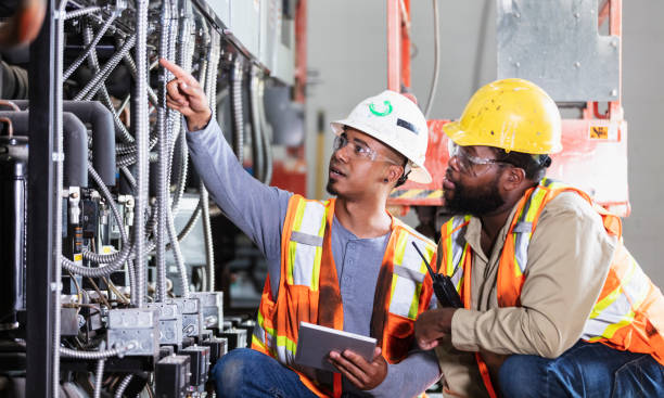 Best Local Electrician Companies  in Yaphank, NY